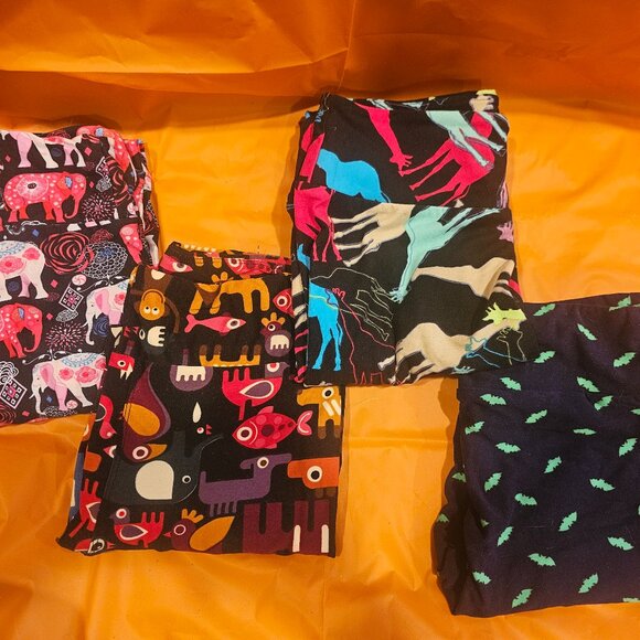 4 pairs of LuLaRoe Leggings- One Size - Picture 1 of 1